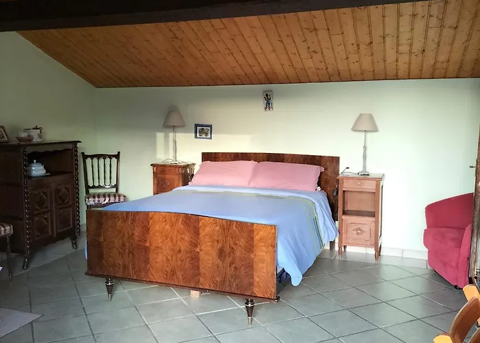 Апартаменты Rural 2/4 Pax Vallespir Maureillas